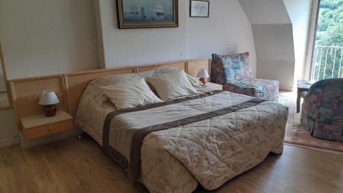 Saint-Martin-Valmeroux Bed & Breakfast | Chambre d'hôte dans le Cantal vallée de la Maronne