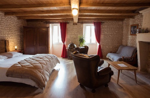 Montils House | Chambre D'hôtes: Borderies