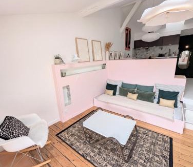 Capucins - Victoire Apartment | Charmant cocon sous les toits de Bordeaux