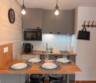 Saint-Lary-Soulan Apartment | Charmant T2 cœur village vue Pyrénées