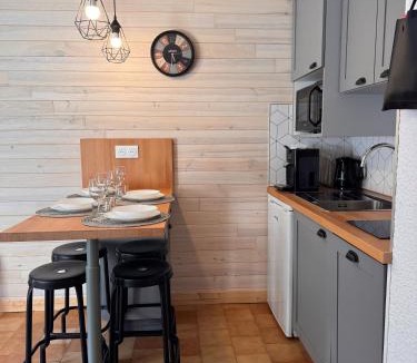 Saint-Lary-Soulan Apartment | Charmant T2 cœur village vue Pyrénées
