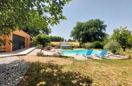 Cierzac House | Charmante maison avec piscine