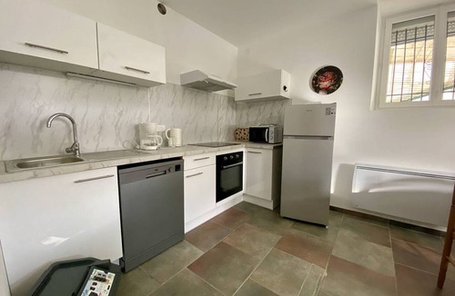 Cambo-les-Bains Apartment | Charming 1-Bedroom in Cambo-les-Bains, Near Spa, for 2 People
