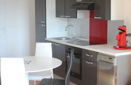 Bayonne Apartment | Charming 2-room apartment in a Basque farmhouse – the charm of Bayonne, nature, and proximity to the ocean