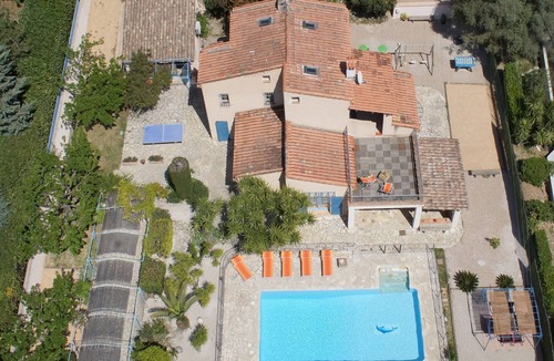 Vence Villa | Charming air-conditioned Provençal villa with heated pool and hot-tub