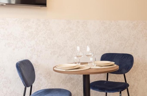 Le Pre-Saint-Gervais Apartment | Charming and air-conditioned - Close to Paris