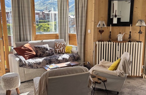 Les Almes Apartment | Charming apartment at the foot of the slopes
