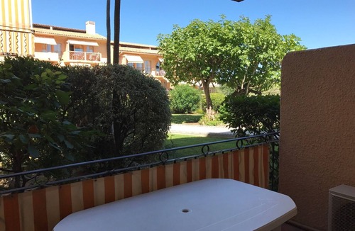 Cote d'Azur- French Riviera Apartment | Charming Appt. Ground floor with swimming pool 5 min from Saint Tropez town center