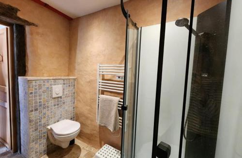 Thore-la-Rochette House | Charming cave house