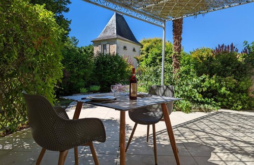 Salles-de-Barbezieux Cottage | Charming Farmhouse Getaway: Heated Pool, Sauna, Gym, Near Barbezieux