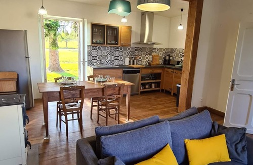 Marsales House | Charming farmhouse surrounded by greenery with view of Monpazier - private pool