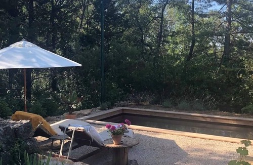 Saint-Vallier-de-Thiey Apartment | Charming, typical apartment with swimming pool in an old sheepfold