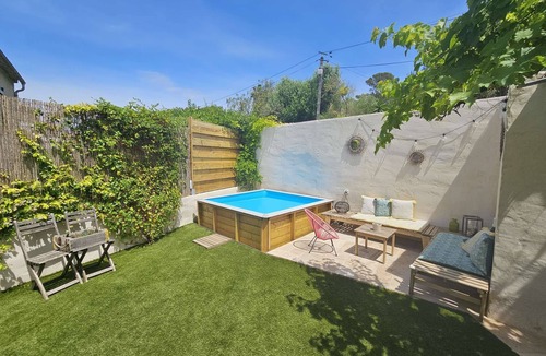 Saint-Mandrier-sur-Mer House | Charming house, 150 m from the sea, swimming pool, air conditioning, Wi-Fi