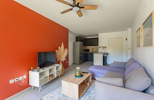Bayonne Apartment | Charming one-bedroom apartment with a terrace and parking near Bayonne