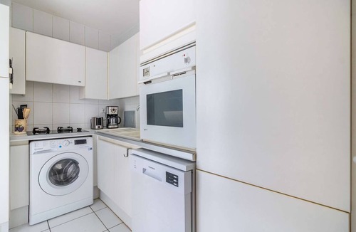 Hendaye Apartment | Charming one-bedroom apartment at the Hendaye harbor, within walking distance of the beach and in a peaceful setting