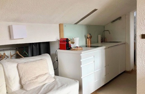 Eclose-Est Apartment | Charming one-bedroom apartment for 4 people, 150 m from the ski lifts