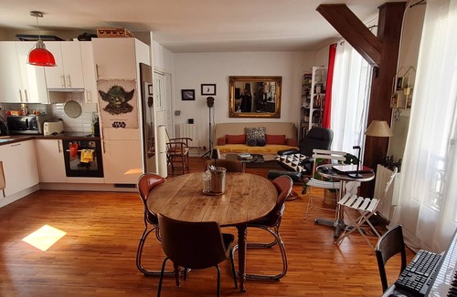 Quartier des Grandes-Carrieres Apartment | CHARMING & QUIET in MONTMARTRE: 3 bedrooms, 2 bathrooms.