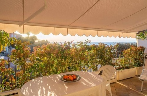 Menton Apartment | Charming renovated studio with terrace, air conditioning and free WiFi