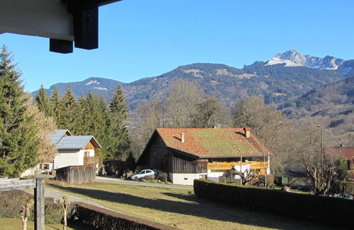 Saint-Jeoire Apartment | Charming studio with mountain views