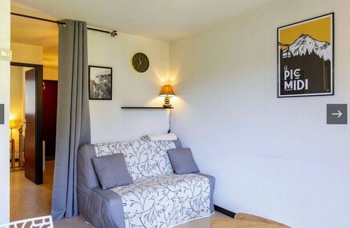 Luz-Saint-Sauveur Apartment | Charming T2 cabin on the Ardiden road, close to the spa.