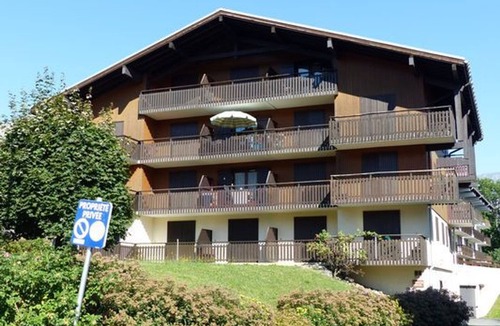 Combloux Apartment | Charming T3 in Combloux Center - Pets and Parking Included