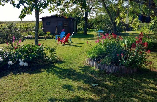 La Courade House | Charming vacation rental for 2 people in the heart of the vineyards. Pets allowed.
