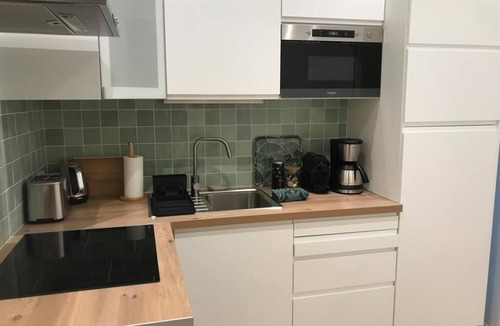 Saint Jean Station District Apartment | Charming VERDI T2 APARTEMENT Gare St Jean (mobility lease)