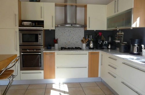 Valbonne House | Charming villa in a quiet area with pool and garden