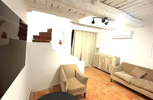 Old Town Cottage | Charming Village House Saint-Tropez Center with Rooftop
