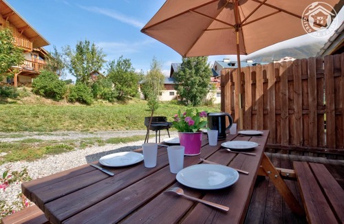 Albiez-Montrond House | CHEZ EUGENIE - ALBIEZ MONTROND