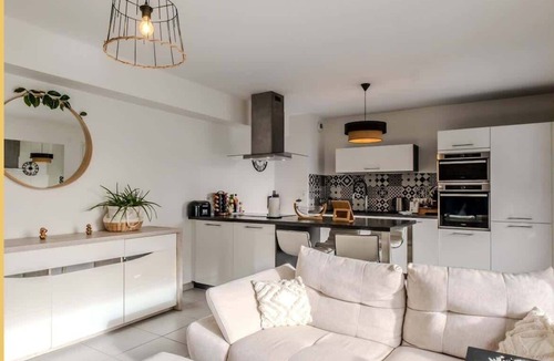 Ferney-Voltaire Apartment | Chez Jordan I T3 I Ferney-Voltaire
