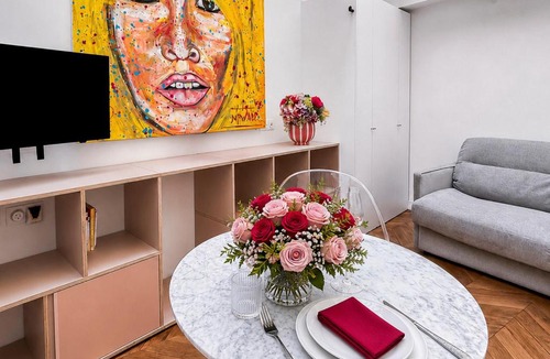 Val-de-Grace Apartment | Chic & quiet studio workshop in Paris Port-Royal