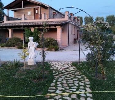 Fermo Villa | Cinguettio -relax con Jacuzzi-
