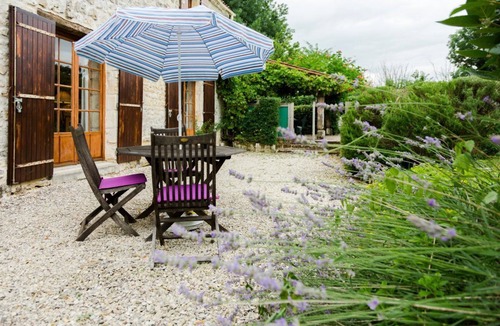 Retaud Villa | Claire Barn - Three Bedroom Villa, Sleeps 6