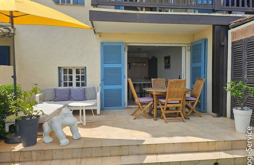 Port Grimaud Apartment | Close to the beach, flat 3/4 persons et mooring