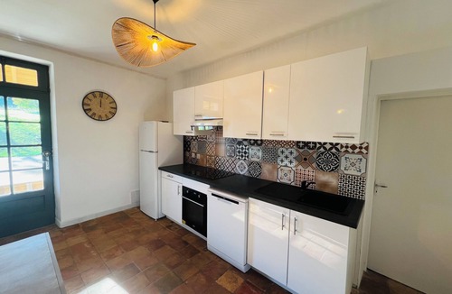 Monflanquin House | Coastal vacation rentals, private heated pool, peace and quiet guaranteed. Campaign.