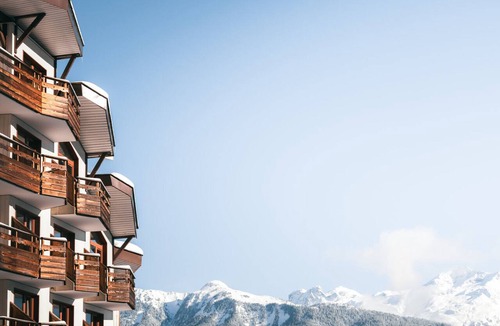 La Perriere Apartment | Comfortable 2 Rooms + Cabin, Pets Allowed, Ski-in/Ski-out