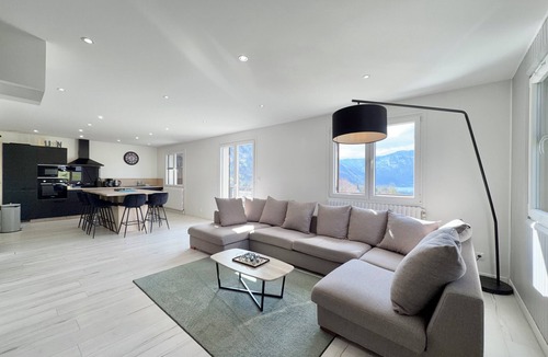 Nances Ski Chalet | Comfortable Chalet - View of Lake Aiguebelette