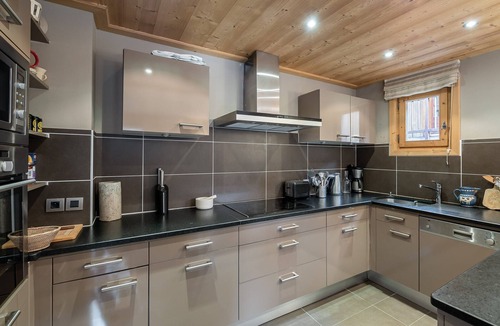 Le Praz Ski Chalet | Comfortable chalet with sauna in Courchevel Le Praz, near lifts