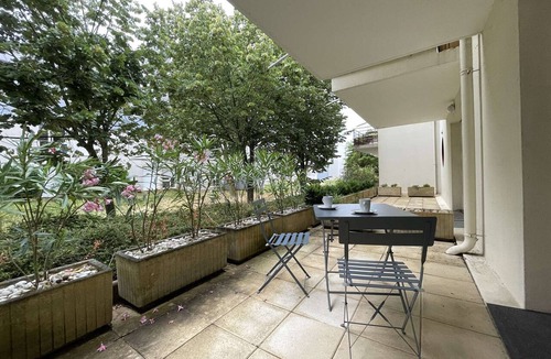 La Rochelle Apartment | Comfortable studio with terrace and parking in Minimes, La Rochelle