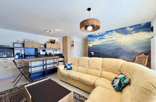 Aix-les-Bains Apartment | Comfortable T3 with terrace and garage!