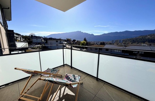 Aix-les-Bains Apartment | Comfortable T3 with terrace and garage!