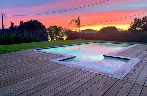 Cagnes-sur-Mer Villa | Contemporary villa with pool near the sea