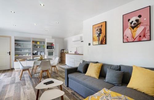 Saint-Genis-de-Saintonge Apartment | Costa verde