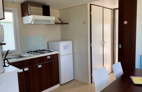 Arvert House | Cosy mobile home with terrace for 4