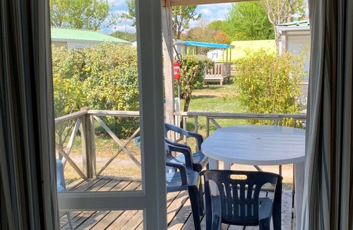 Arvert House | Cosy mobile home with terrace for 4