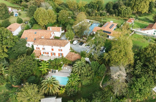 Urcuray Cottage | Cottage located in a natural environment, located between sea and mountain.