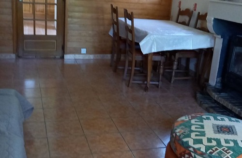 Reignac Apartment | Country house 5 minutes from the Citadelle of Blaye and Bordeaux vineyards