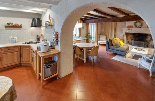 Doulezon House | Cozy home in Doulezon