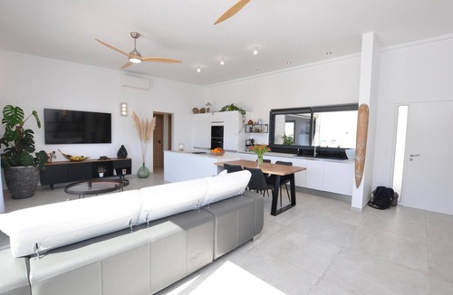 Cavalaire-sur-Mer House | Cozy home in Cavalaire-sur-Mer
